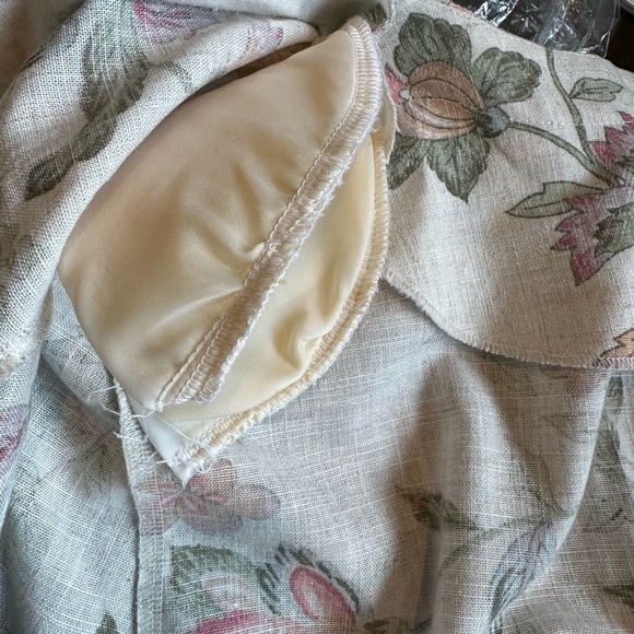 The Villager 80’S Cream Color Floral Print Skirt Set No Button Jacket SZ… - Picture 13 of 16